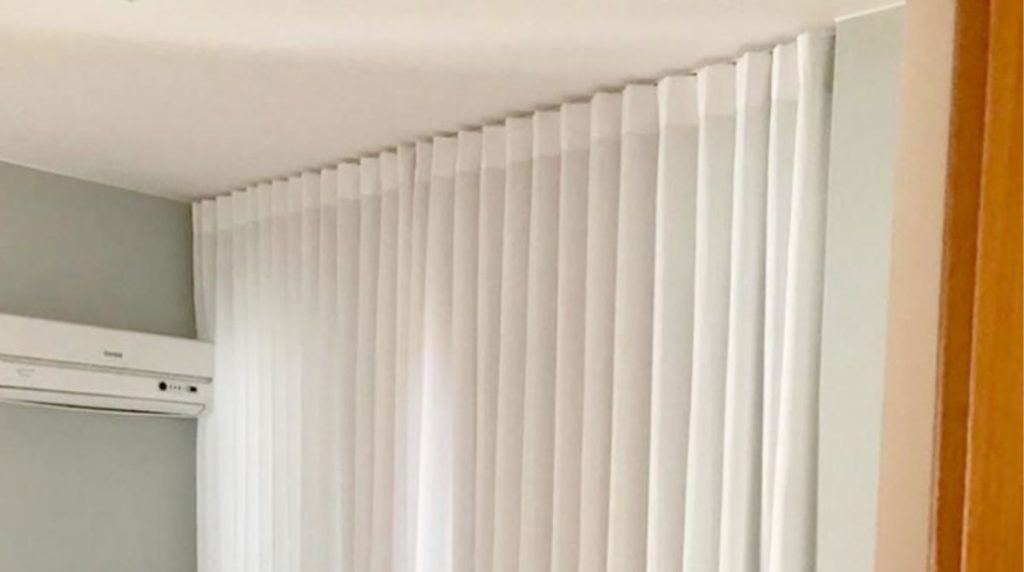 Cortina Wave: Como Escolher as Melhores Cores de Varão para Suas Cortinas