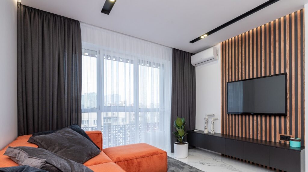 Encomenda de cortinas: Qual escolher para sua sala de TV